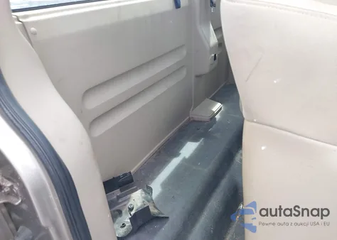 2005 Ford F-150 Stx/Xl/Xlt z USA, uszkodzony, nr VIN 1FTRF12W15NA29868